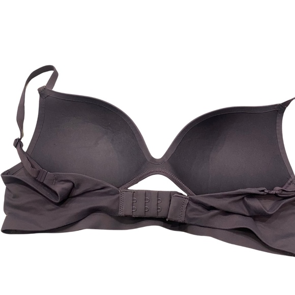 Victoria's Secret Padded Push Up No Wire Bra Grey Blue 34B 2 Pack - Picture 2 of 6